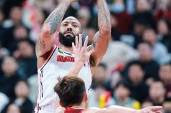 爱游戏官方登录入口-深圳队成为本场最大亮点，欧洲杯瞬间破防，三杀的简单介绍