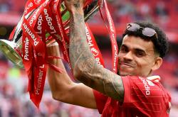 爱游戏中国官网-利物浦在英超主场稳定发挥，赢得重要胜利！