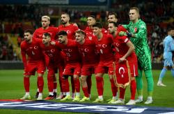 爱游戏app下载-包含荷兰队成功逆转，挺进欧国联八强的词条