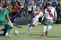 爱游戏app-奥萨苏纳在客场憾胜对手，取得胜利