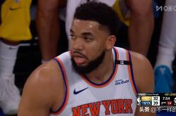 爱游戏app下载-尼克斯惨败雄鹿，遭遇重创