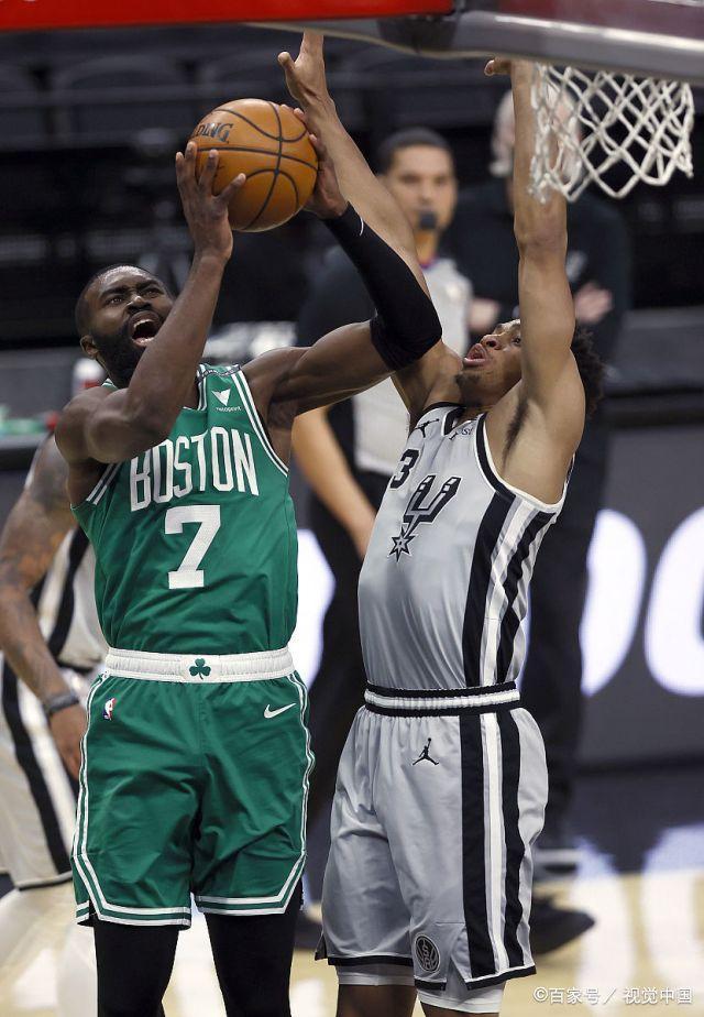 凯尔特人负于奇才，遭遇尴尬连败