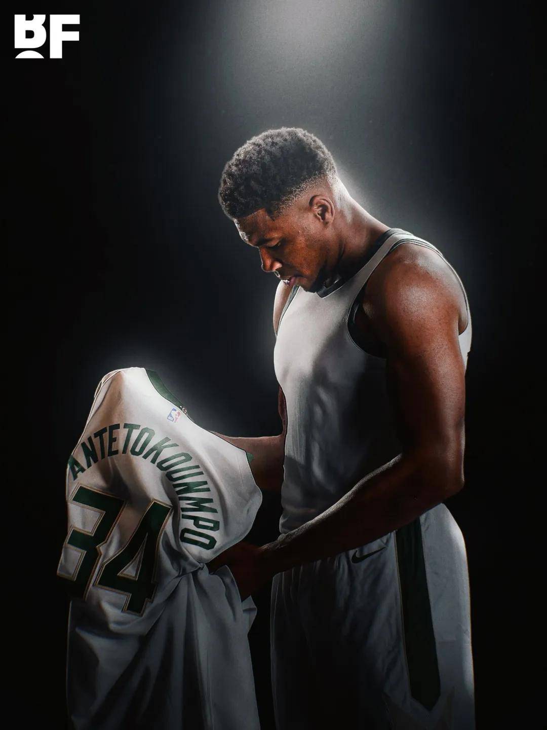 雄鹿不敌凯尔特人，字母哥独揽20分的简单介绍